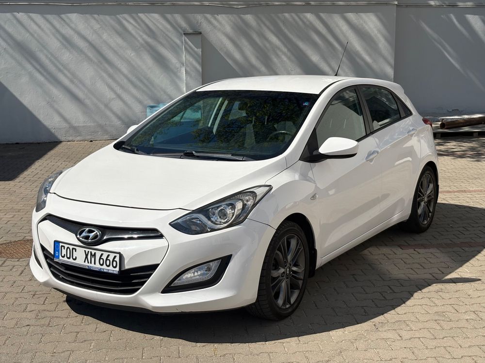 Hyundai i30 II 1.6 Premium 2014