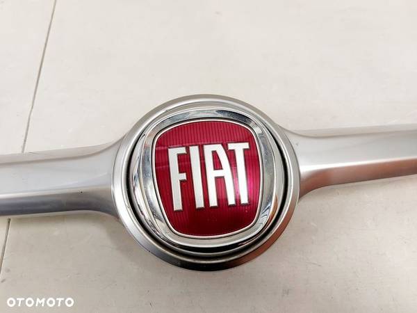 FIAT 500X LISTWA ZDERZAKA PRZÓD DOKŁADKA EMBLEMAT 07356261380 - 3