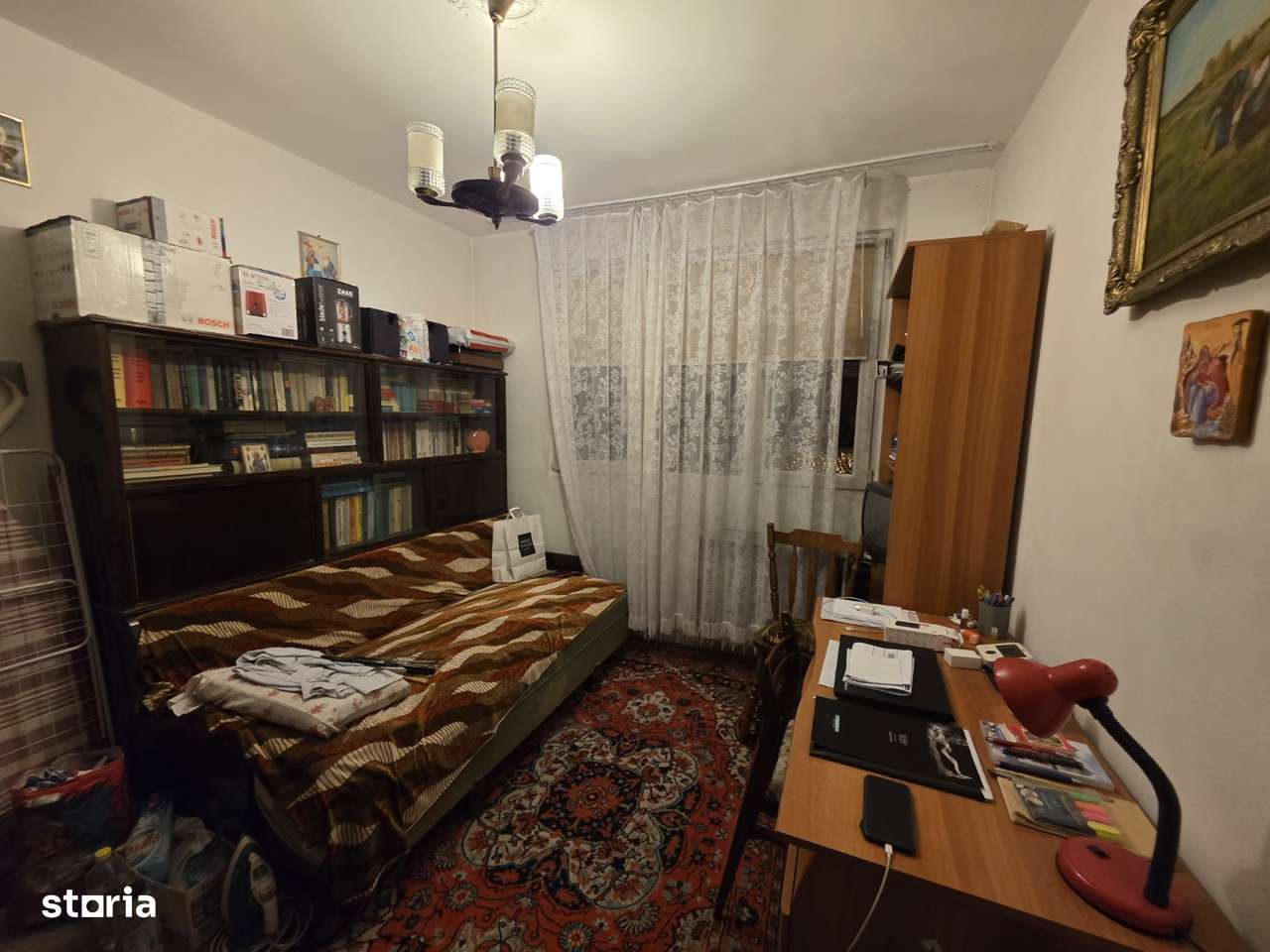 Titan, 5 minute metrou, strandul Cara, strada Stanila, bloc H, 4 etaje