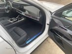 BMW Seria 7 740d xDrive MHEV - 14