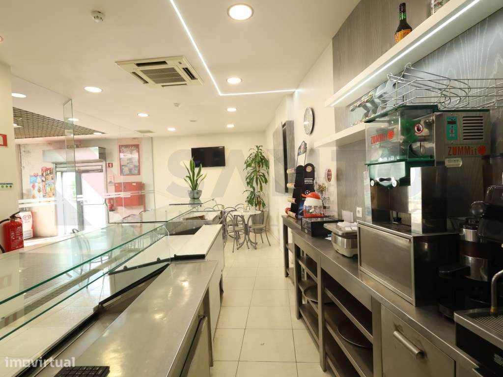Trespasse - CAFÉ PASTELARIA FILI | Centro comercial 123-11