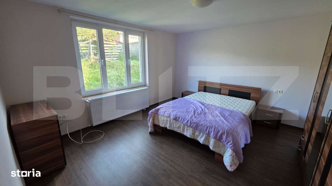 Casa de vanzare, cu 4 dormotoare si 10 ari teren, zona Unirea - Imagine principală: 3/19