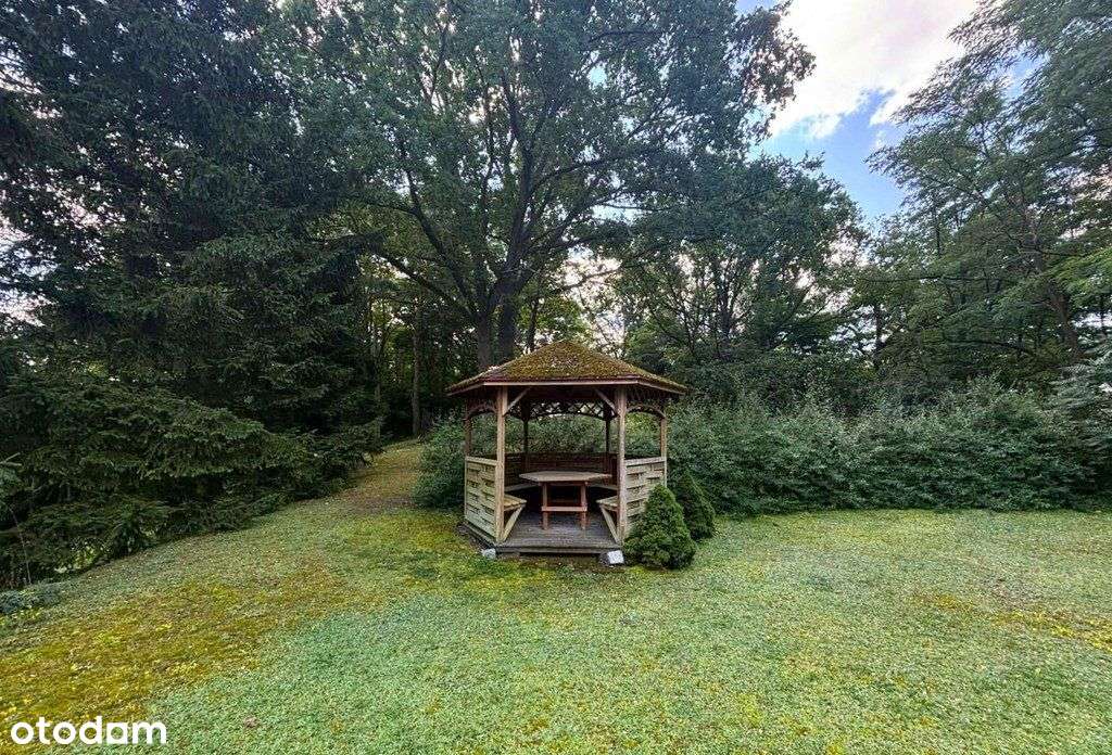 Dom na wzniesieniu z panoramicznym widokiem-19