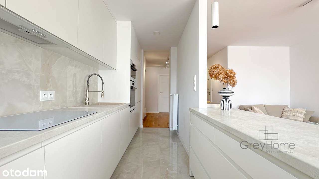 Trzypokojowe mieszkanie przy Łazienkach.-7