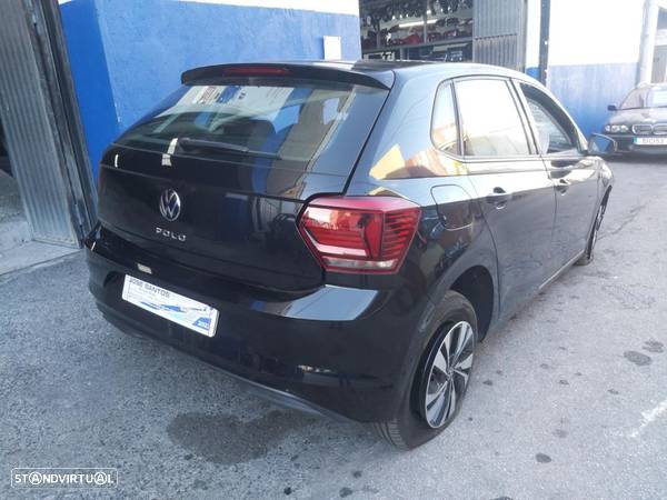 Volkswagen Polo VI (AW1) 1.0 TSI (Para Peças) - 2