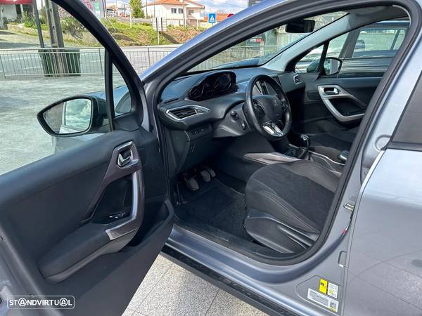 Peugeot 2008 1.4 HDi Allure - 6