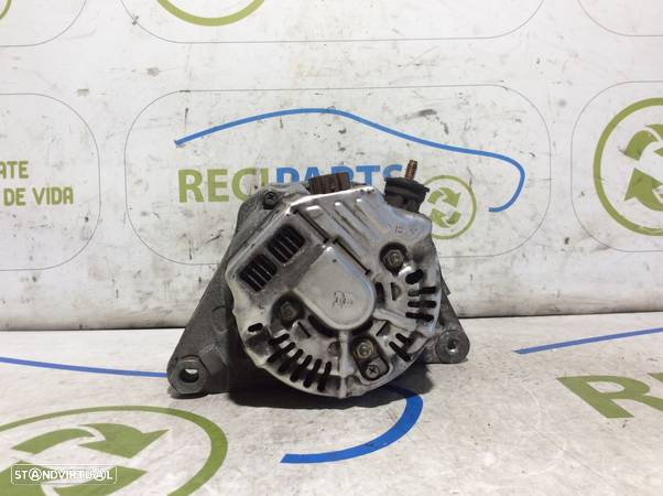 Alternador Toyota Corolla Verso Ref. 27060-0D160 - 3