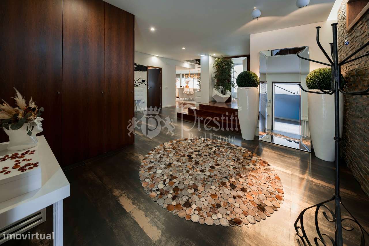 Moradia Única com Vista Deslumbrante, a Minutos de Guimarães - Grande imagem: 4/58