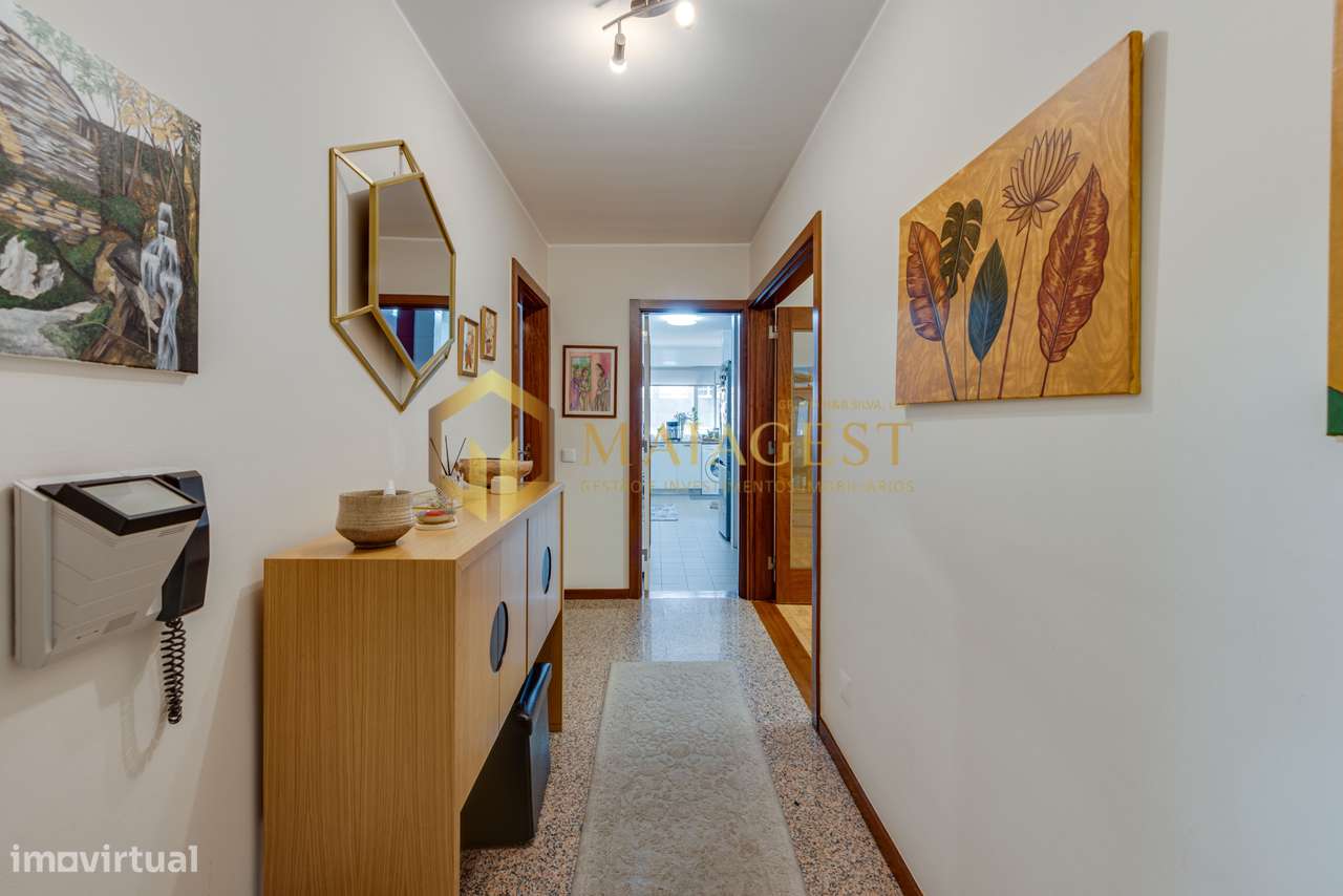 Apartamento T2 no Coração de Vila Nova de Gaia-1