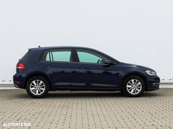 Volkswagen Golf 1.6 TDI Comfortline - 6