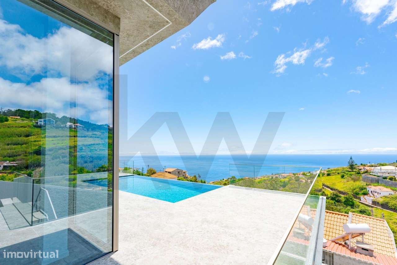 Moradia T3+1 de Luxo | Fazendinha | Estreito de Calheta | Ilha da Made - Grande imagem: 2/43