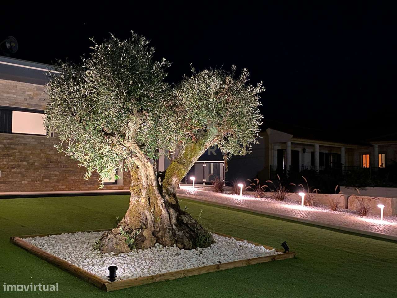 Moradia ultramoderna com 3 quartos: Vida sustentável na Costa da Prata - Grande imagem: 3/46