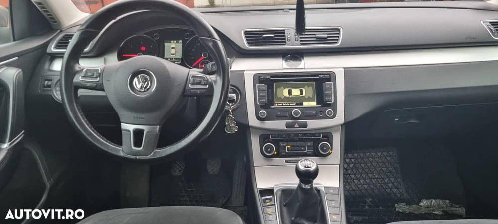 Volkswagen Passat 2.0 TDI BlueMotion Tehnology Comfortline - 6