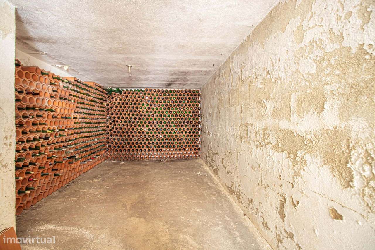 Moradia Isolada T3 com terreno de 726m² em Redondos – Espaço, Privacid-23