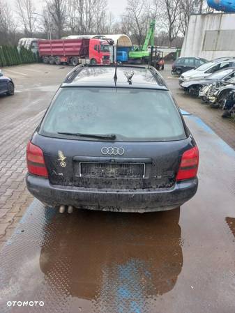 Audi A4B5 na części - 14