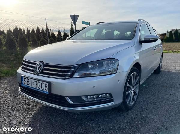 Volkswagen Passat 2.0 TDI Comfortline - 8