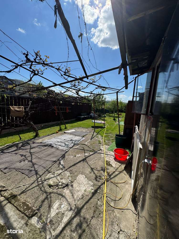 Casa 3 camere disponibil la ofertare-4