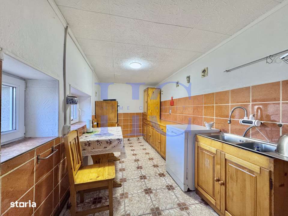 Casa 266 mp teren 800 mp - Cisnadie - locuinta sau pensiune-4