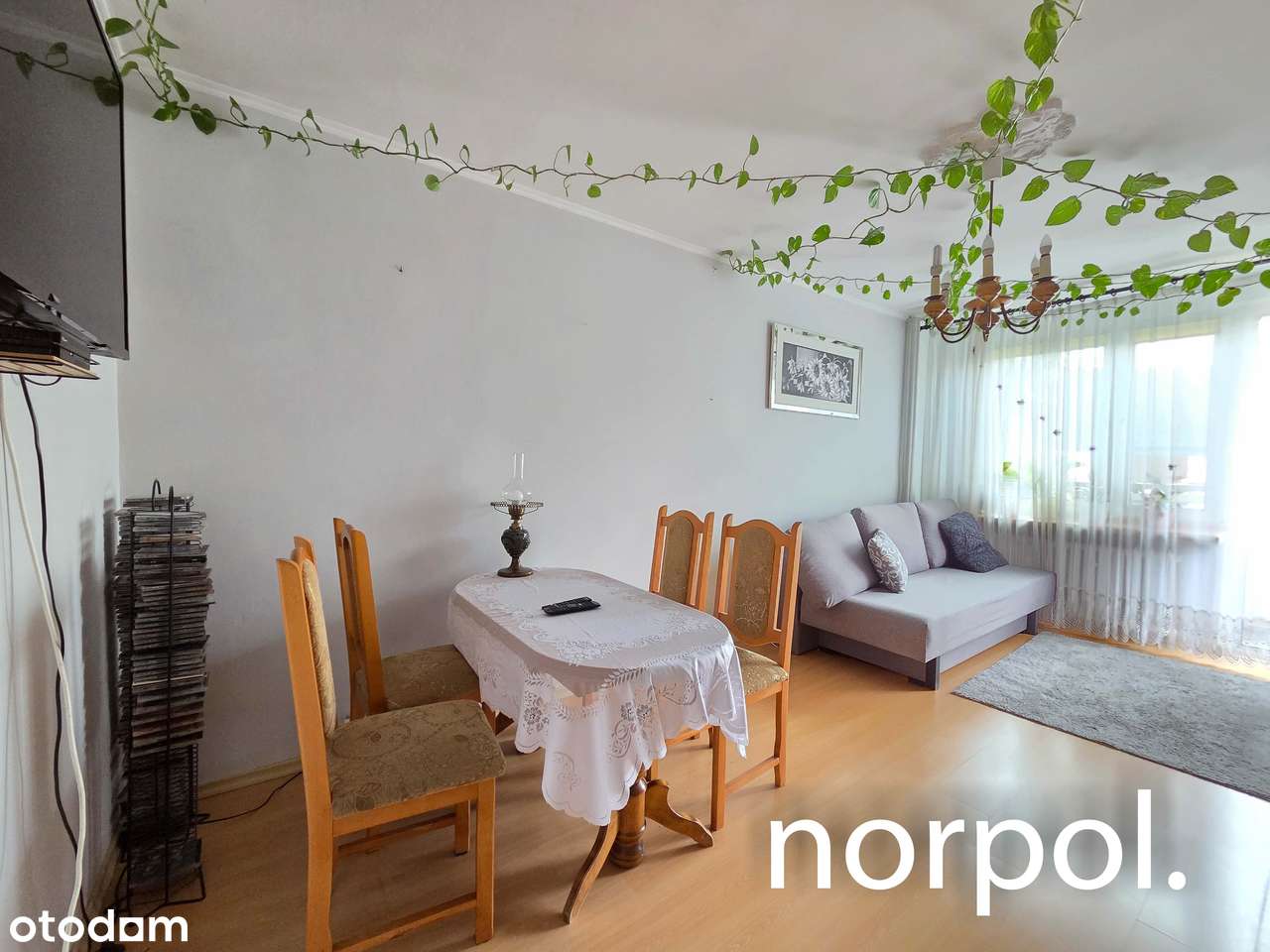 3 niezależne pokoje, osobna kuchnia, łazienka, toaleta, balkon-1