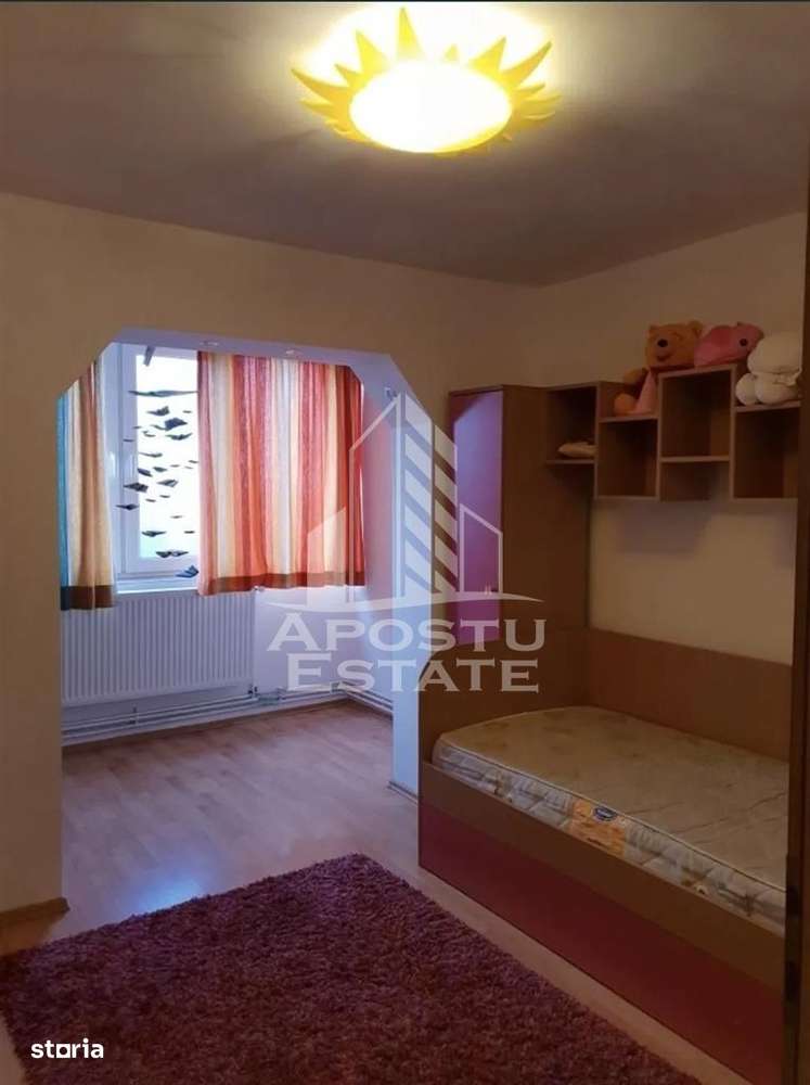 Apartament 3 camere decomandat Micalaca - Imagine principală: 3/6