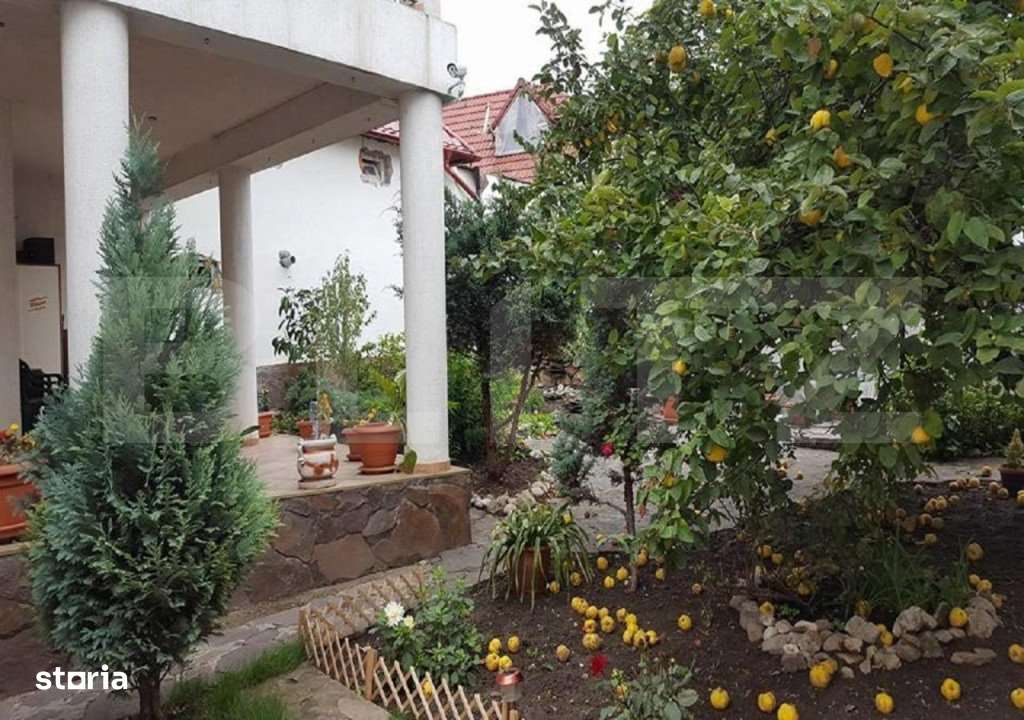 Casa / Vila, 240 mp, zona Cristian Brasov - Imagine principală: 4/13