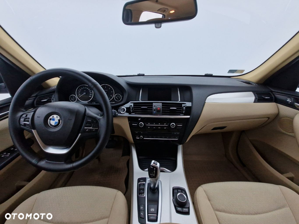 BMW X3 xDrive20d xLine - 17