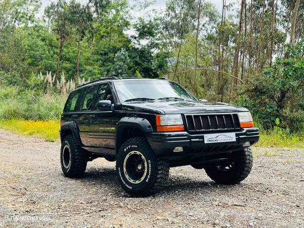 Jeep Grand Cherokee 5.9 LX - 16