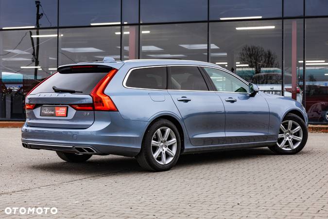 Volvo V90 D3 Momentum Pro - 10