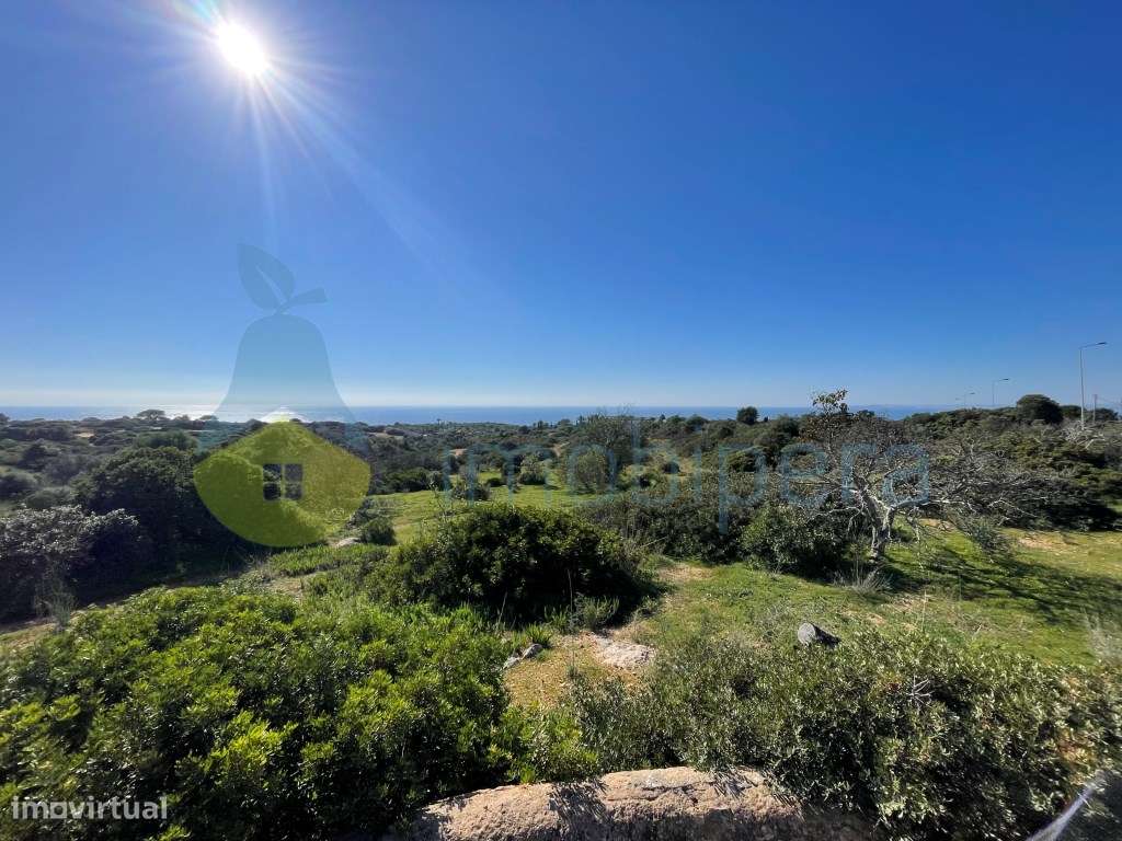 Terreno com ruína com vista desafogada sobre o mar para venda em Fe... - Grande imagem: 4/12