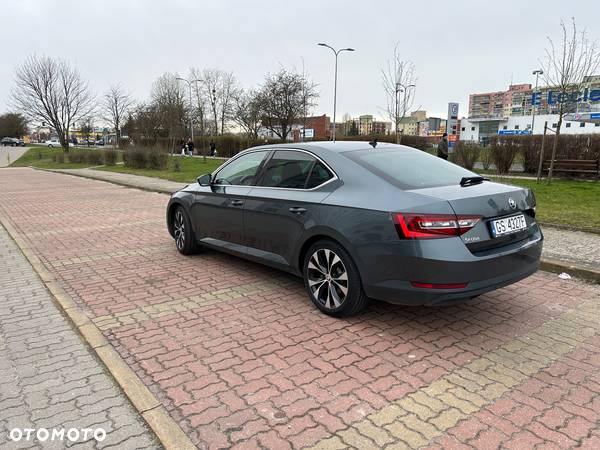 Skoda Superb 1.5 TSI ACT Ambition - 3