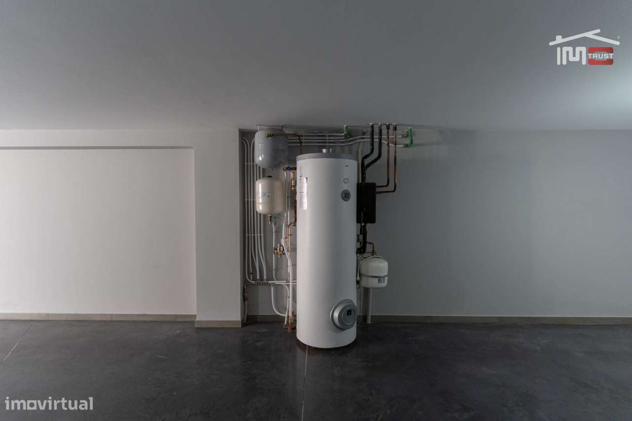 Fantástica moradia como nova T3 a poucos minutos de Ourém e Fátima - Grande imagem: 4/36