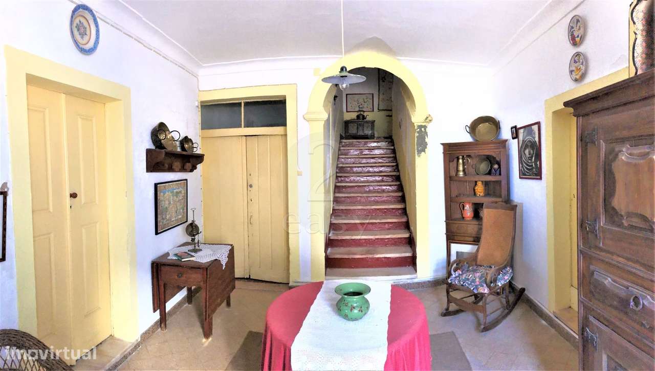 Investimento Alentejo: Casa Senhorial, c/3 pisos e jardim - Grande imagem: 5/44