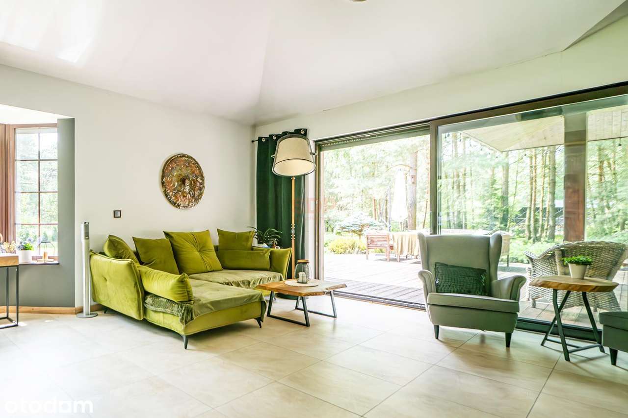 Wolnostojący dom na działce z kortem tenisowym - Pełny obrazek: 5/20