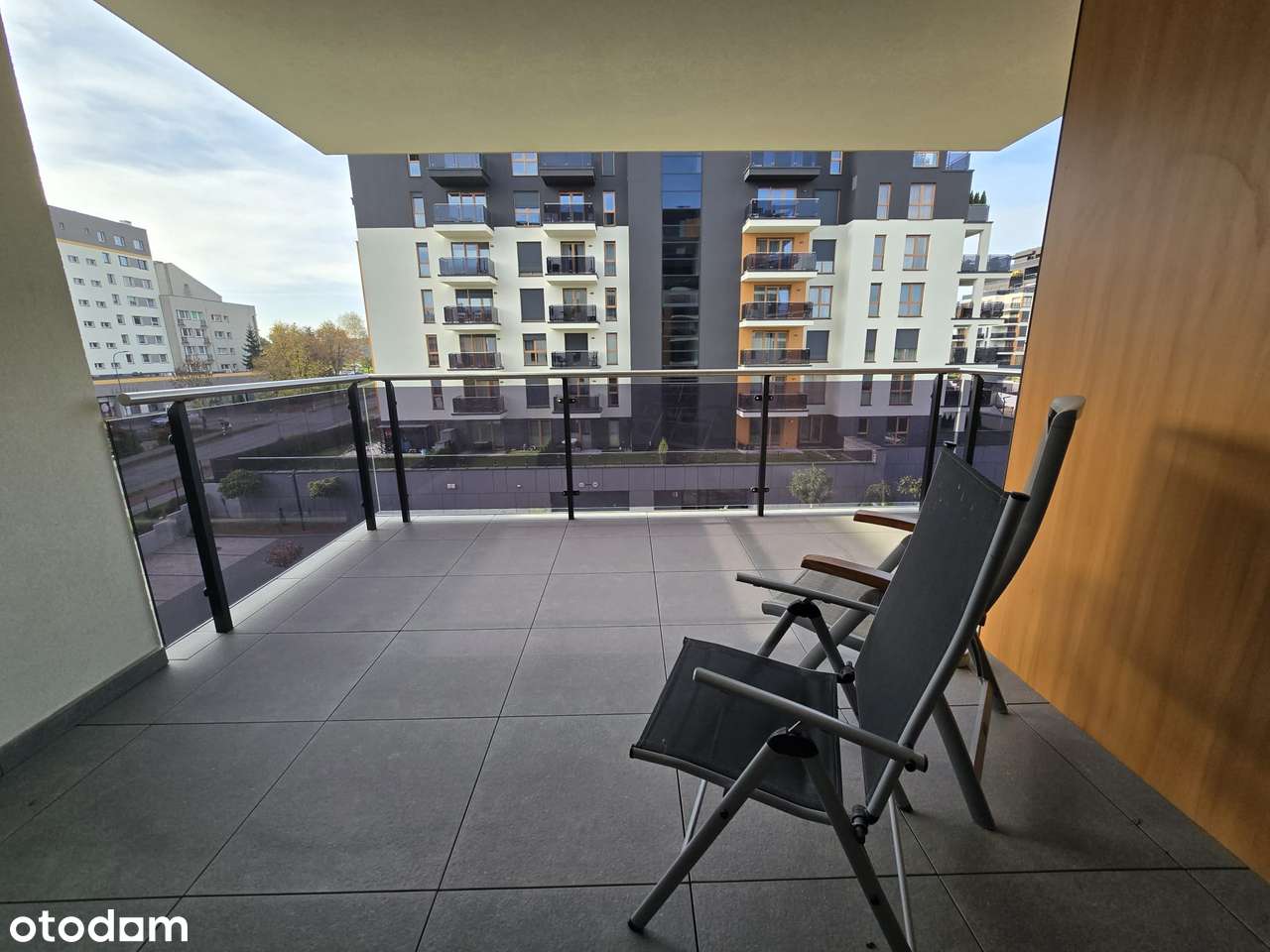 2pok mieszkanie na Chopina - garaż taras komórka-0