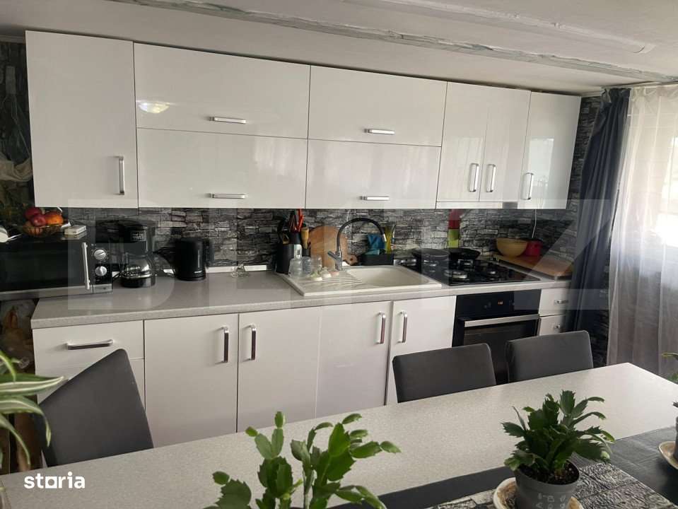 Casa cu 6 camere, 200mp utili, Radauti - Imagine principală: 4/13