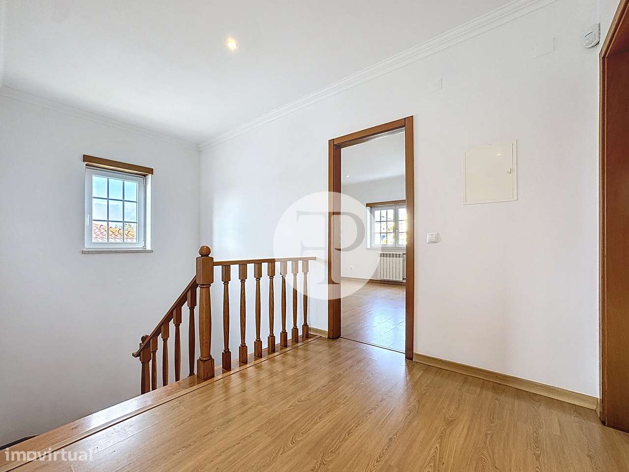 Moradia T5 com piscina no Nadadouro | 408 m² | Lote de 809 m²-38