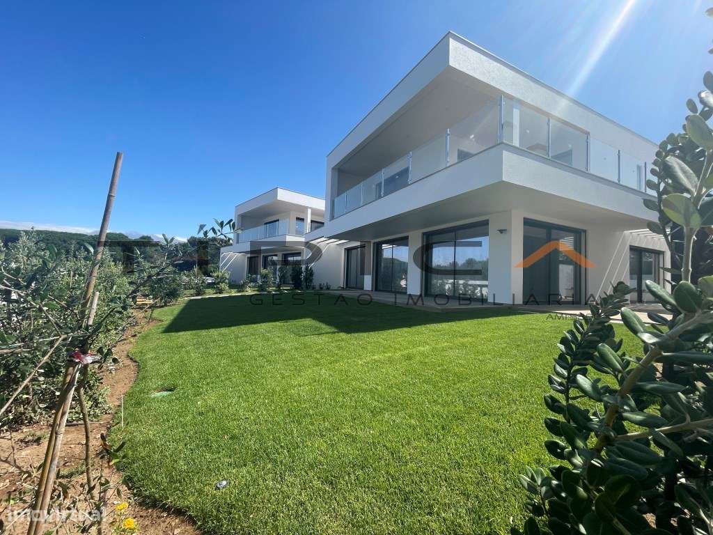 Moradia V4 Nova Cascais - Grande imagem: 2/49