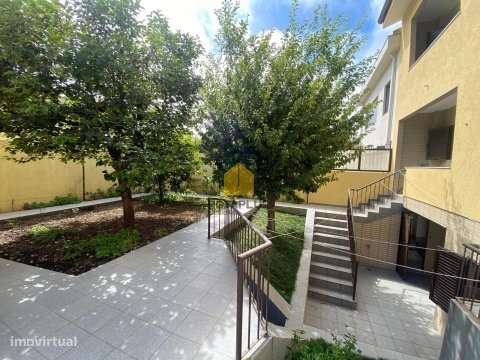 Moradia Senhora da Hora-0