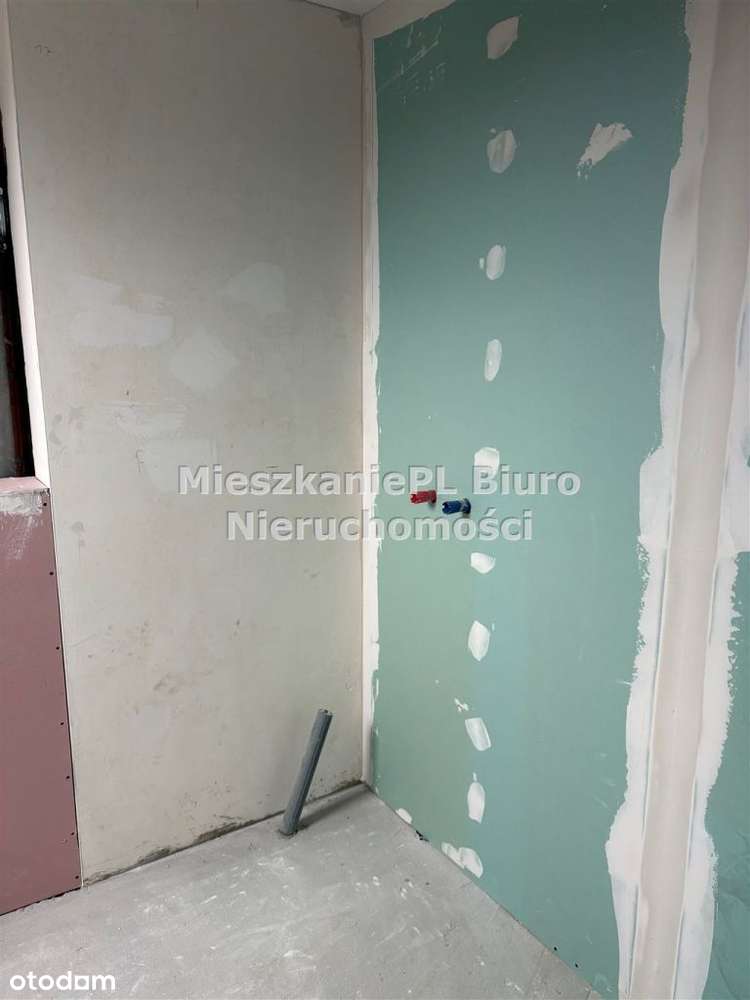 Atrakcyjne Duże mieszkanie w Gliwicach-16