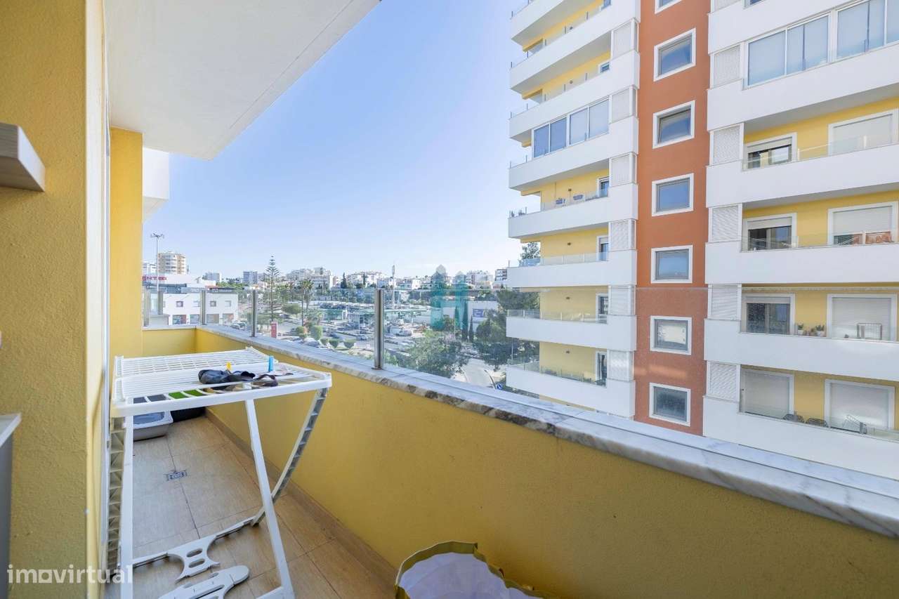 Apartamento T3 na Quinta da Malata em Portimão-8