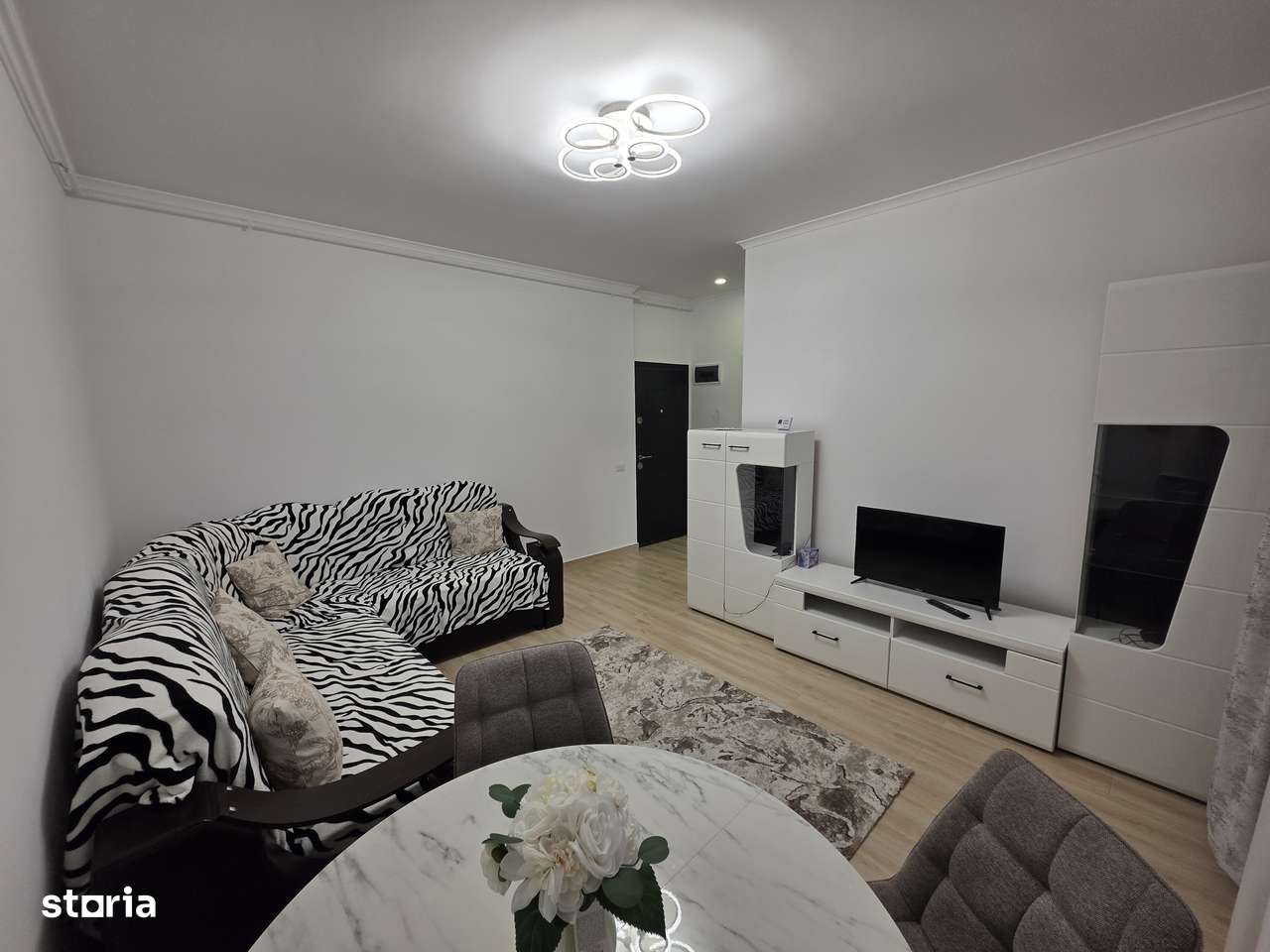 Apartament cu 2 camere de inchiriat in zona Militari Residence