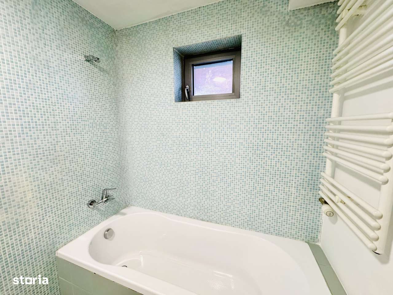 Apartament in complex cu Școala Internationala, parcare, terasa, boxa-16