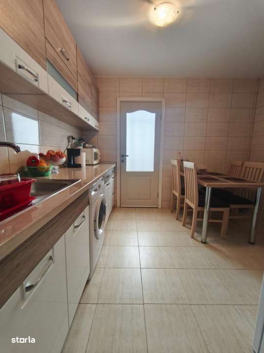 Apartament 2 camere, 49 mp, decomandat, Siret - Imagine principală: 1/14