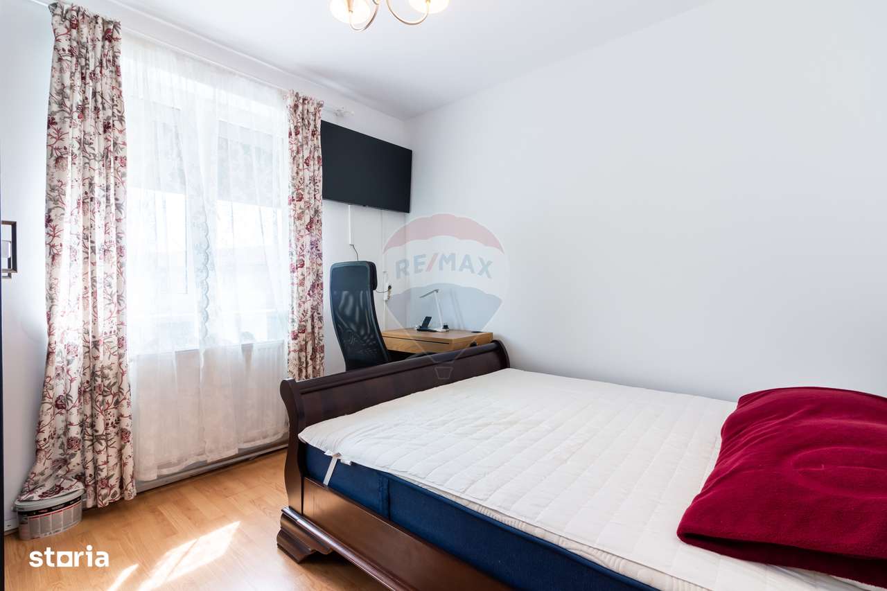 Vanzare Vila Familiala Azur Pipera, 4 cam 120mpu, curte mare, 4XP-7