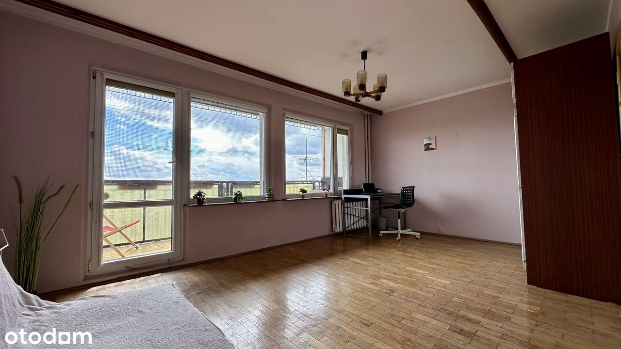 Przestronne, jasne mieszkanie 3-pokojowe przy ul. Oleskiej 17-1