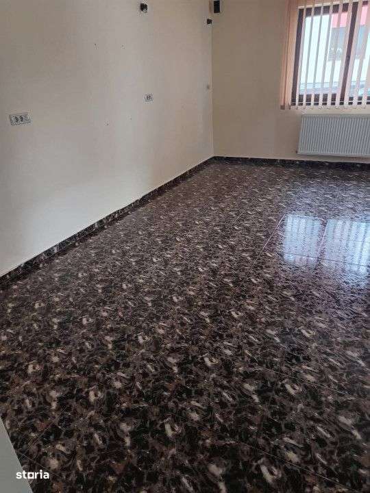 Apartament cu 2 camere si parcare in zona Parcului Poligon - Imagine principală: 3/5