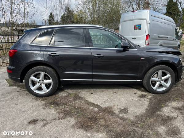 Audi Q5 2.0 TFSI quattro - 11