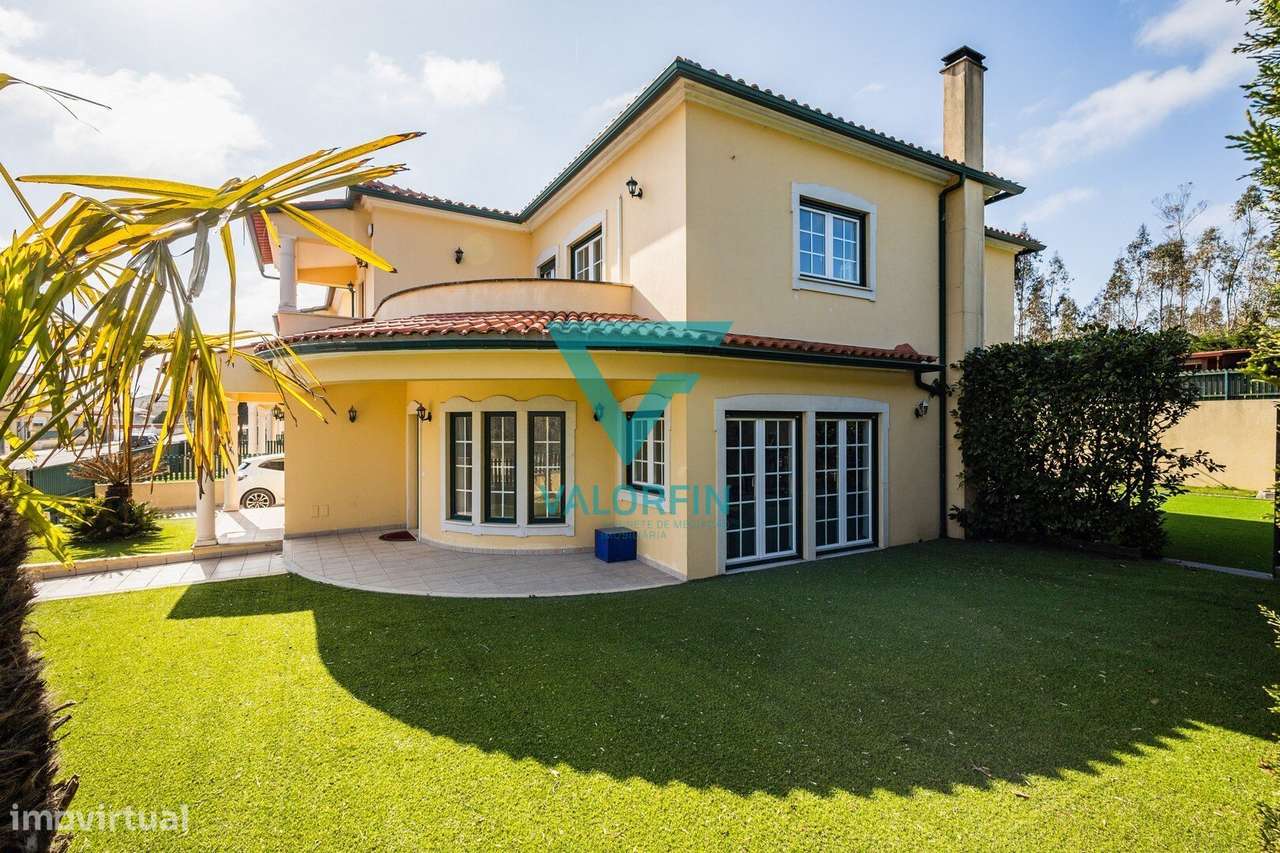 Moradia T4 c/ Jardim e Logradouro - Trutas - Marinha Grande-49