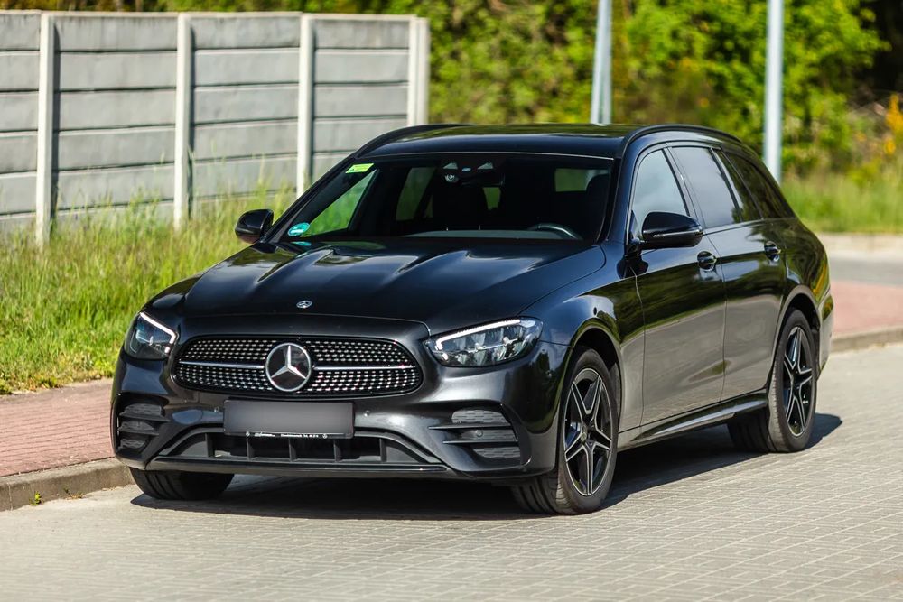 Mercedes-Benz E W213 300de 4Matic 9G-TRONIC 2022