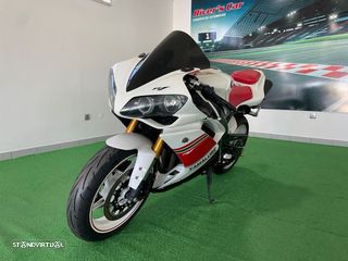 Yamaha YZF  1000 R1